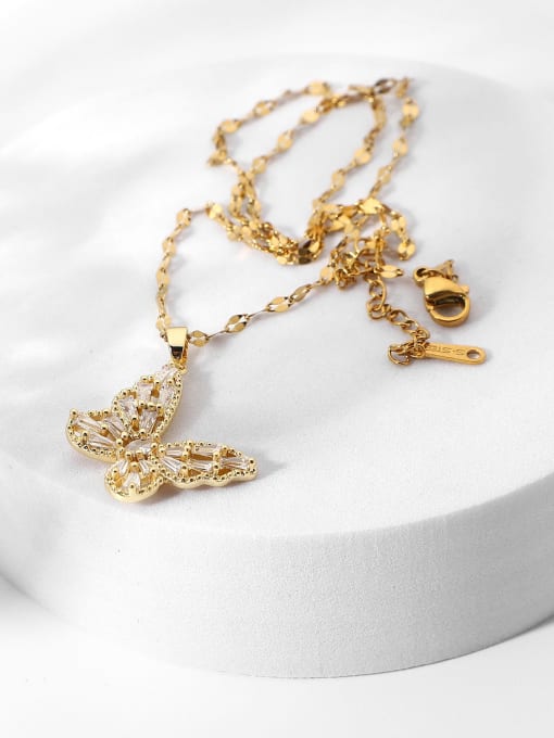Minimalist Della Necklace