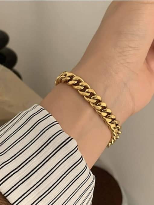 Curb Chain Bracelet