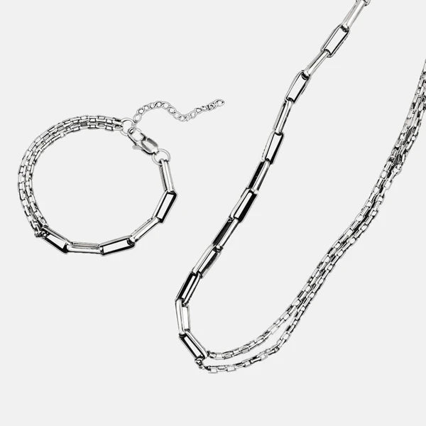 The Staple Set