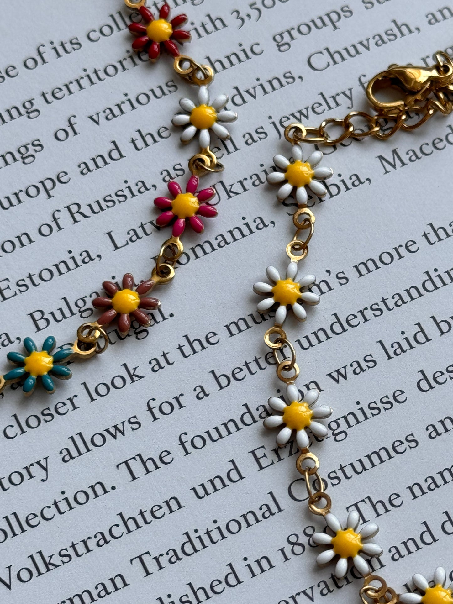 Minimalist Daisy Bracelet
