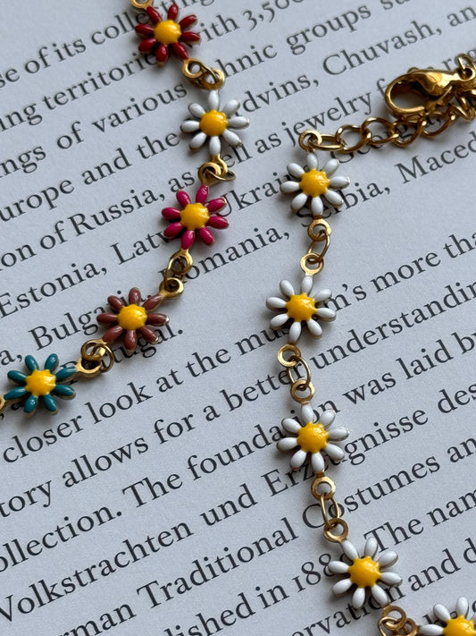 Minimalist Daisy Bracelet