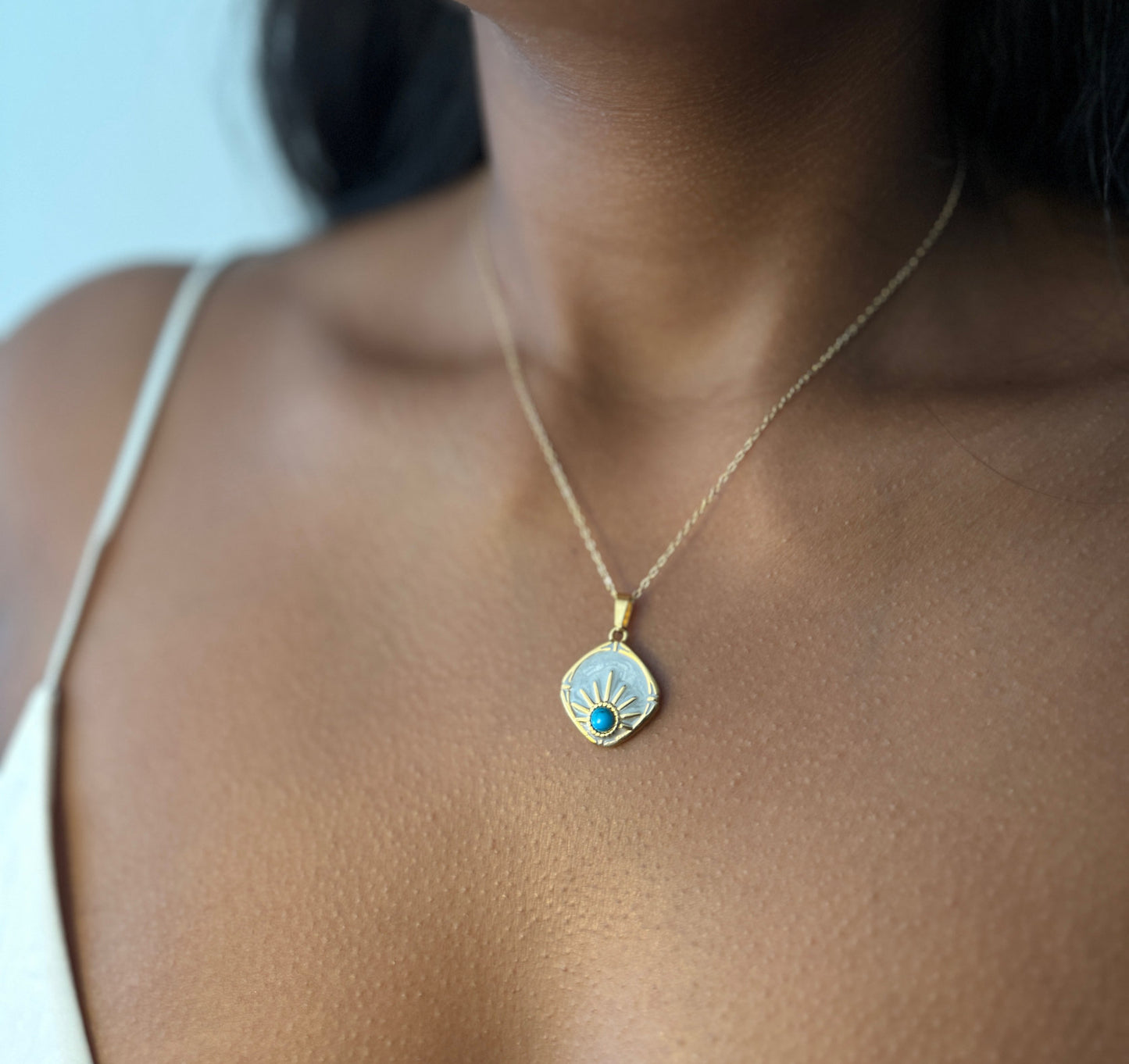 The Aura Necklace