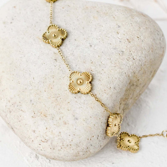 The Clover Set